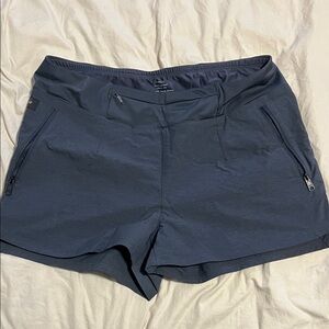 Women's Athletic Navy Shorts with Zippered Pockets